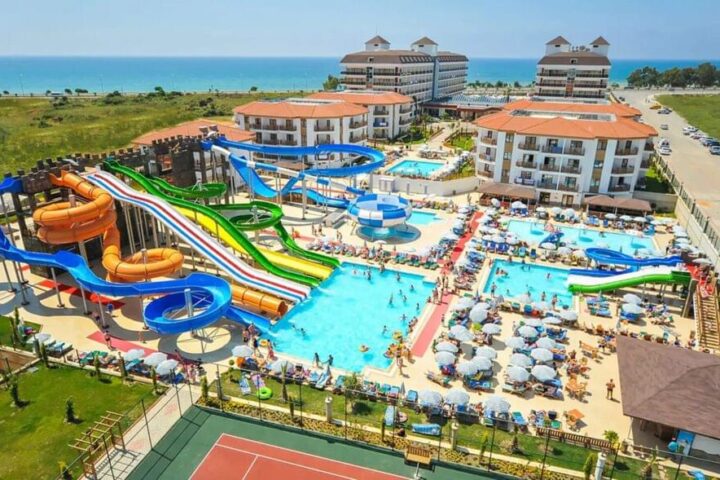 Alanya Aquapark Day with Lunch & Unlimited Drinks