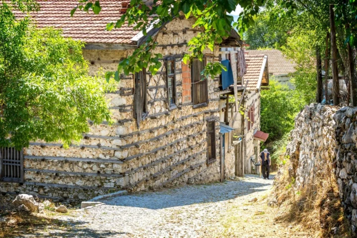 Altınbeşik Cave & Ormana Village Tour from Turkler – 5